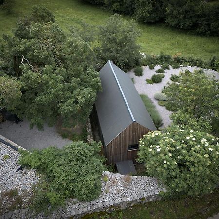 Moon - Tiny House From Callin Wines Sezana Exterior photo